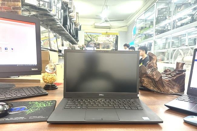 Laptop Dell e7490 dòng sản phẩm doanh nhân chất lượng cao giá siêu rẻ chạy  nhanh bảo hành 12 tháng